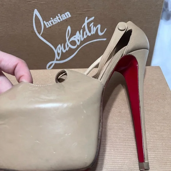 Christian Louboutin Tan High-Heeled Sandals - Picture 5 of 7